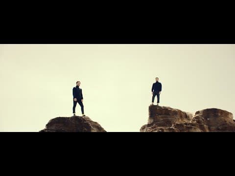 Miniatura del vídeo de CLUBZ