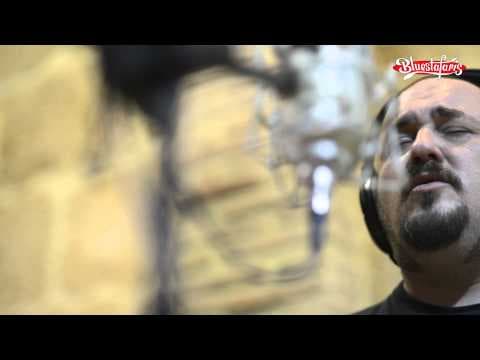 Miniatura del vídeo de BLUESTAFARIS