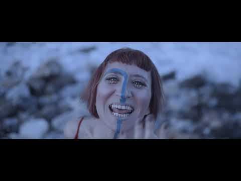 Miniatura del vídeo de MARÍA GUADAÑA