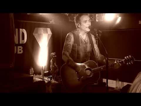 Miniatura del vídeo de MIKE TRAMP