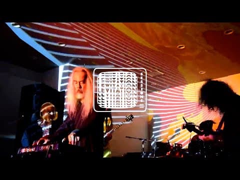 Miniatura del vídeo de ACID MOTHERS TEMPLE & THE MELTING PARAISO U.F.O