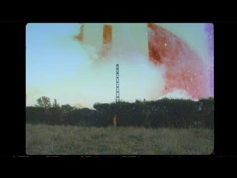 Miniatura del vídeo de HOLY BOUNCER