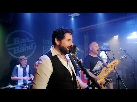 Miniatura del vídeo de BAN THE BAND