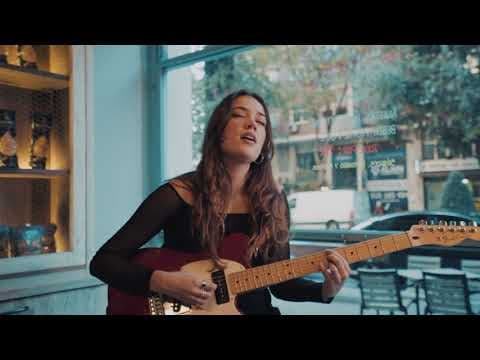 Miniatura del vídeo de MARÍA YFEU