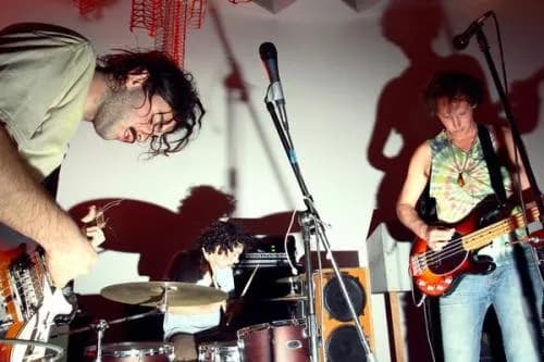 CAVE (US) + AMEN DUNES (US)